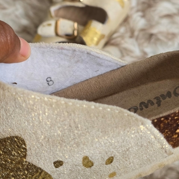 Outwoods Women's Double Strap Gold Sandals Size 8 🌴 - Picture 6 of 8